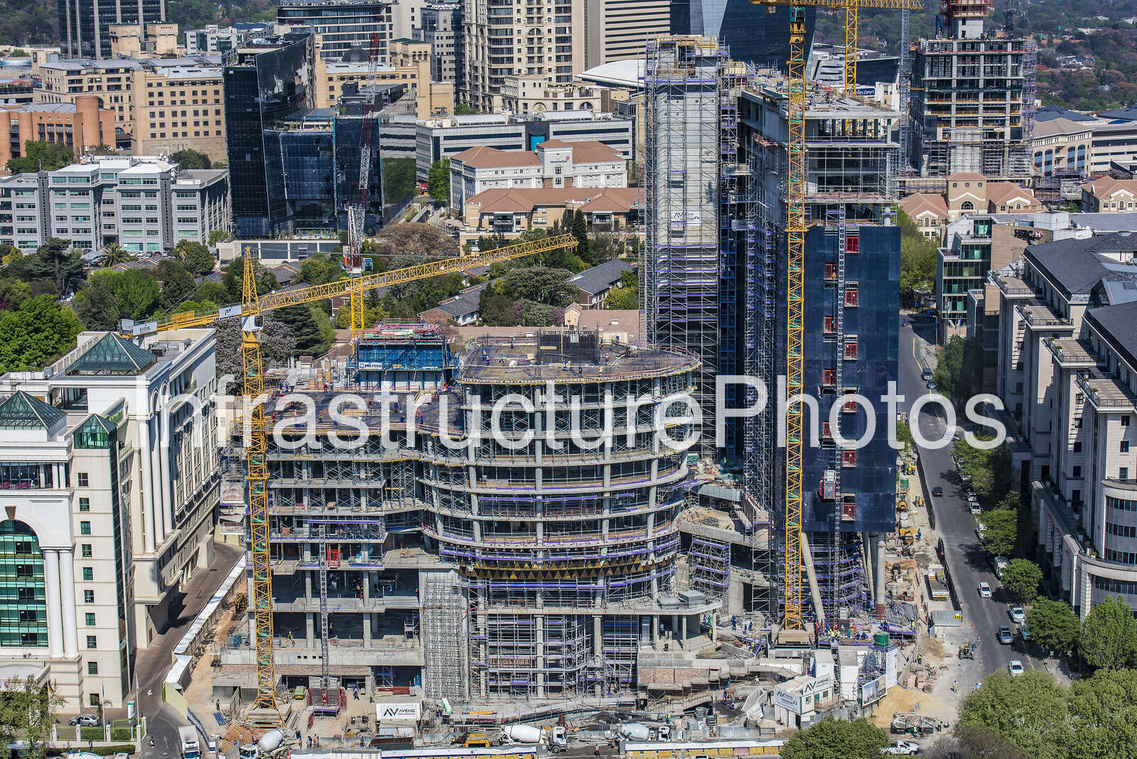 129-Rivonia-Road_-The-Marc_170917_10_37_12-preview-1 Infrastructure photo preview - watermarked