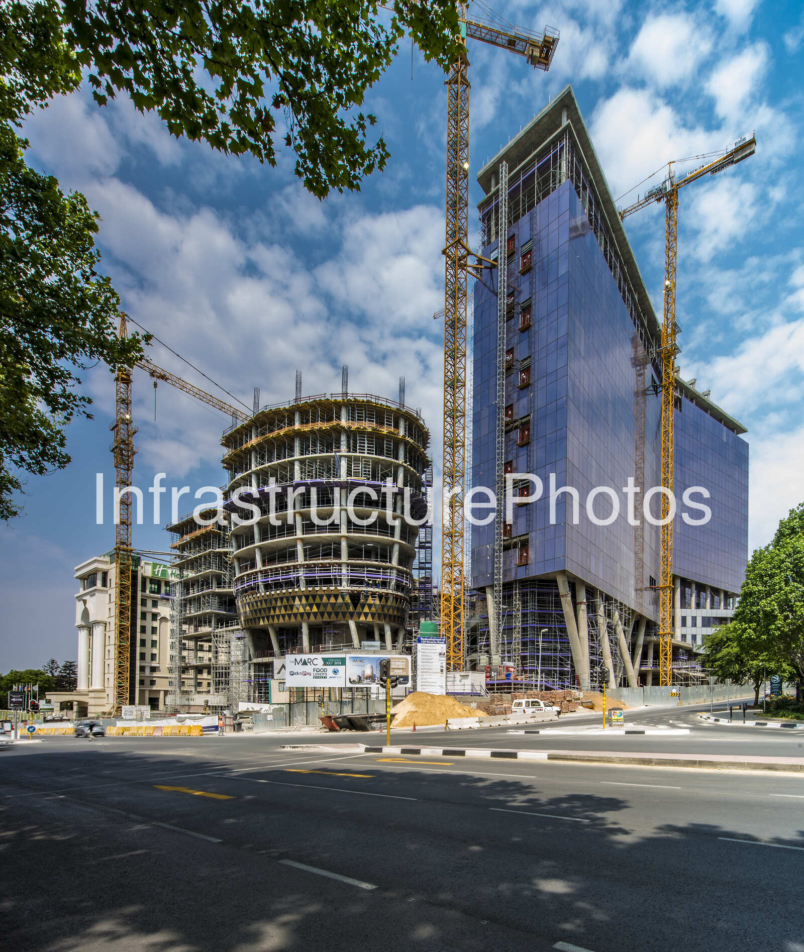 129-Rivonia-Road_-The-Marc_170925_11_13_22-preview-1 Infrastructure photo preview - watermarked