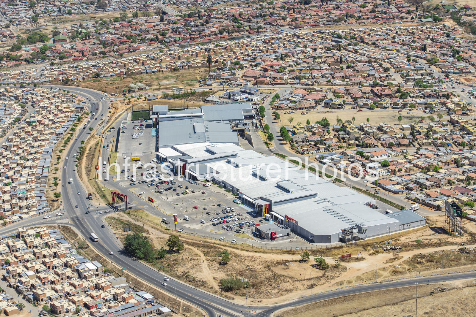 Alex_20180915_1127_24-preview Infrastructure photo preview - watermarked