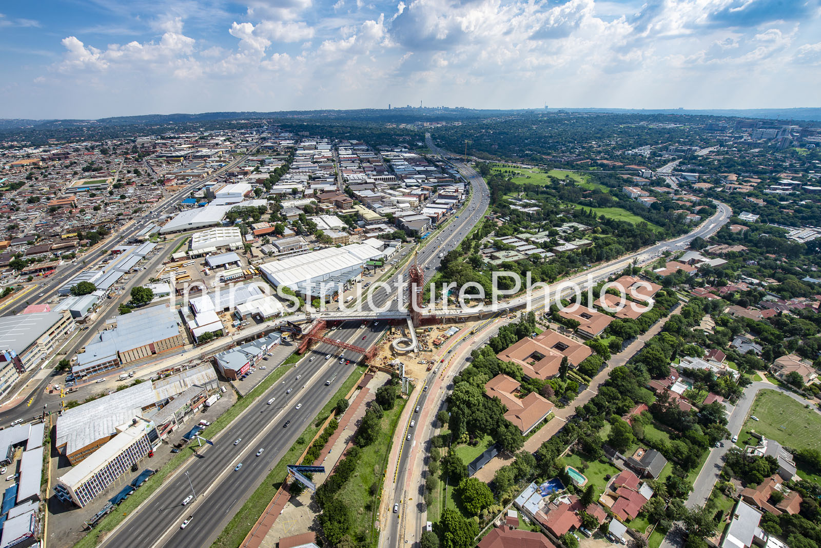 M1_Alex-Katherine-Reya-Vaya-Bridge_161208_001-preview Infrastructure photo preview - watermarked