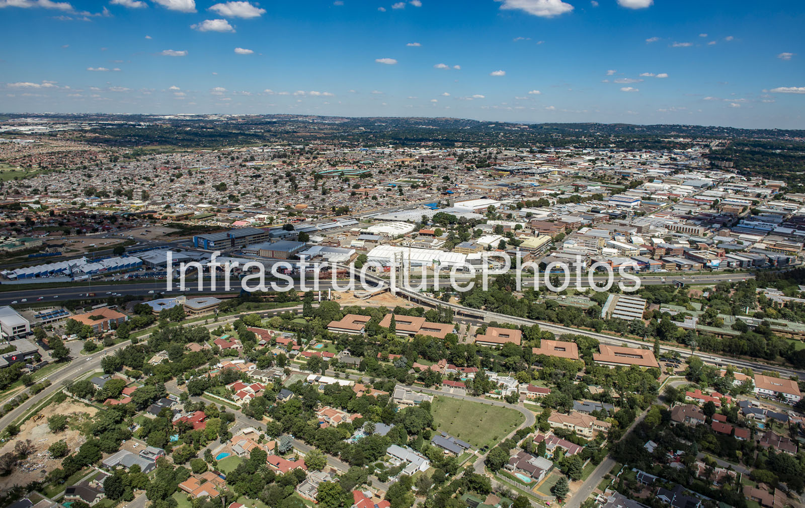 M1_Alex-Katherine-Reya-Vaya-Bridge_170311_002-preview Infrastructure photo preview - watermarked