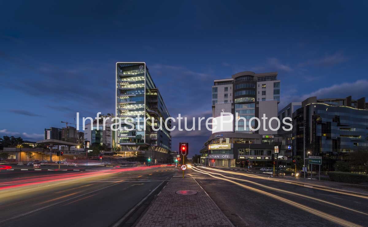 OMEM_171007_18_26_34-preview Infrastructure photo preview - watermarked