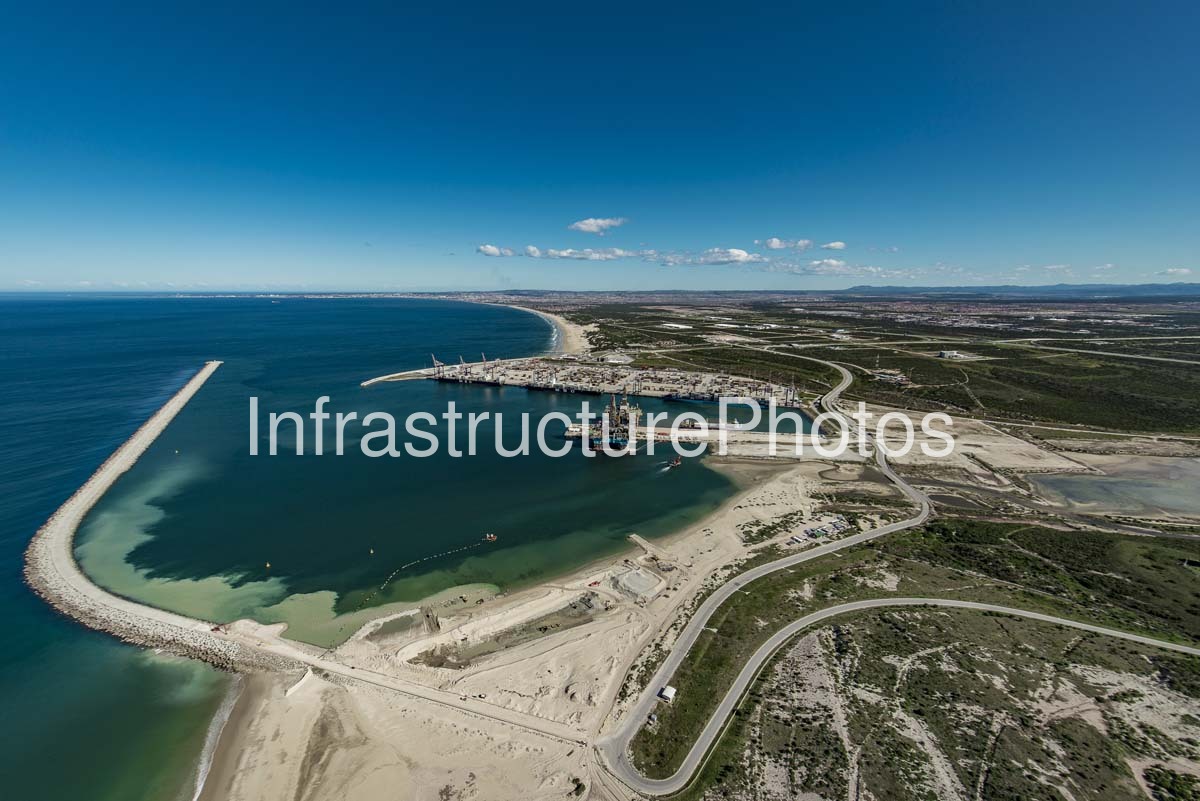 Port-Of-Ngquru_160804_005-preview Infrastructure photo preview - watermarked