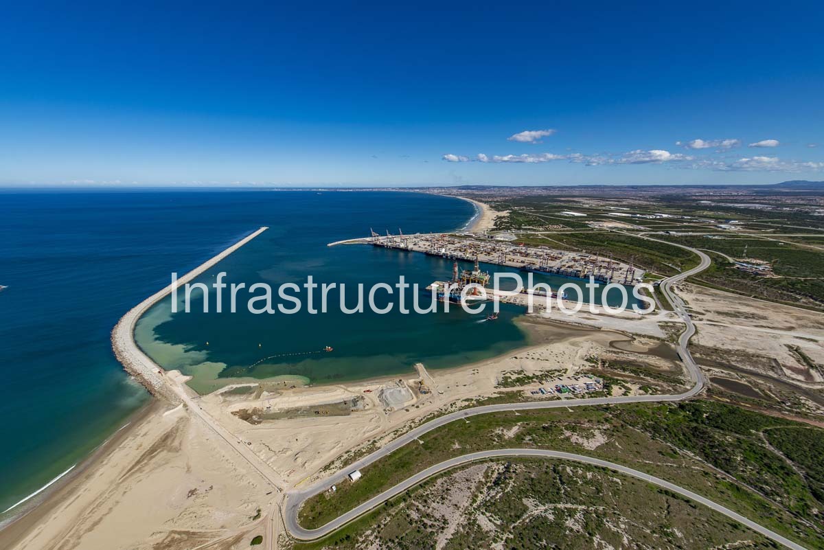 Port-Of-Ngquru_160804_008-preview Infrastructure photo preview - watermarked