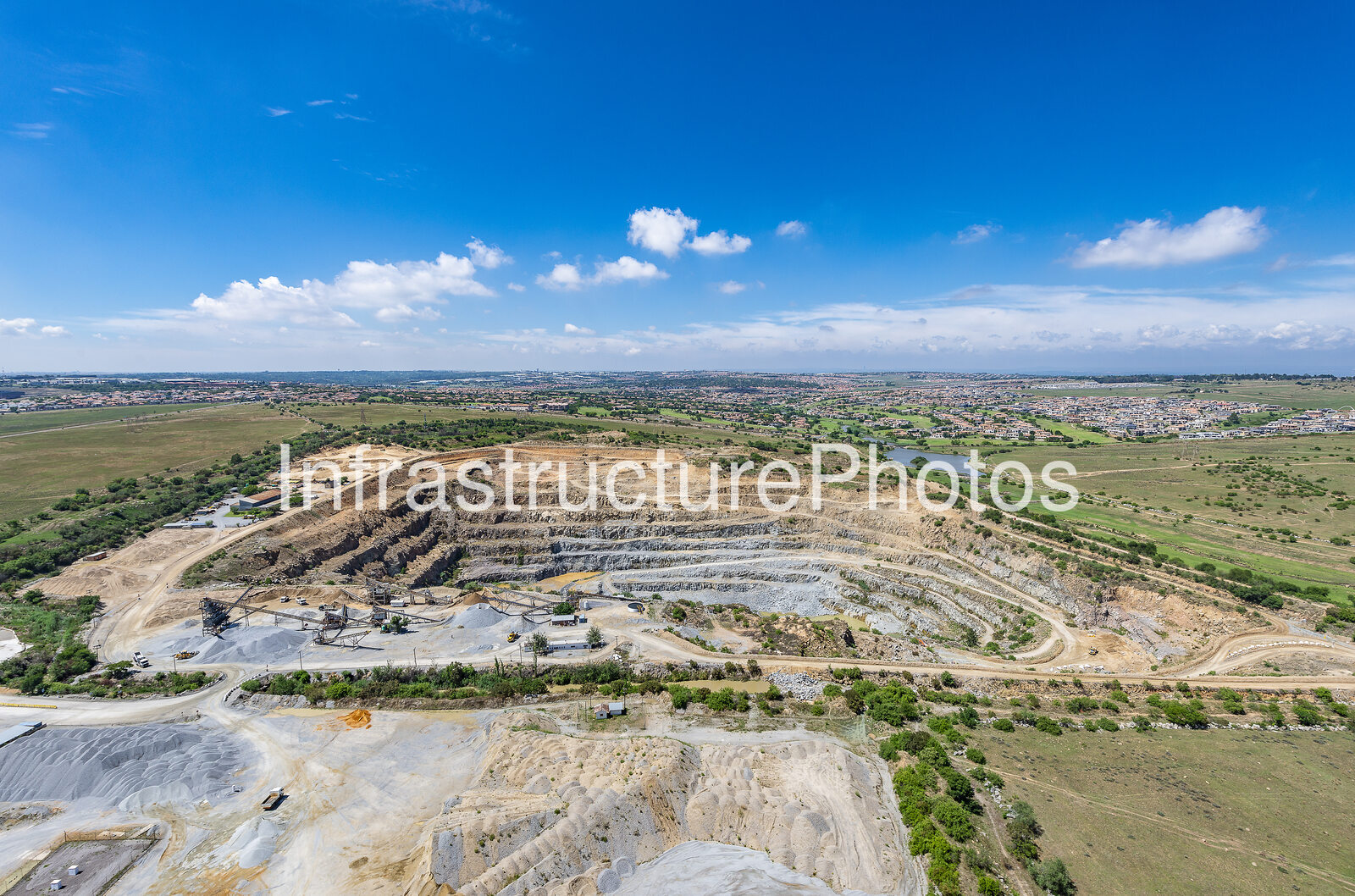 Raumix-Rossway-Quarry-preview-1 Infrastructure photo preview - watermarked