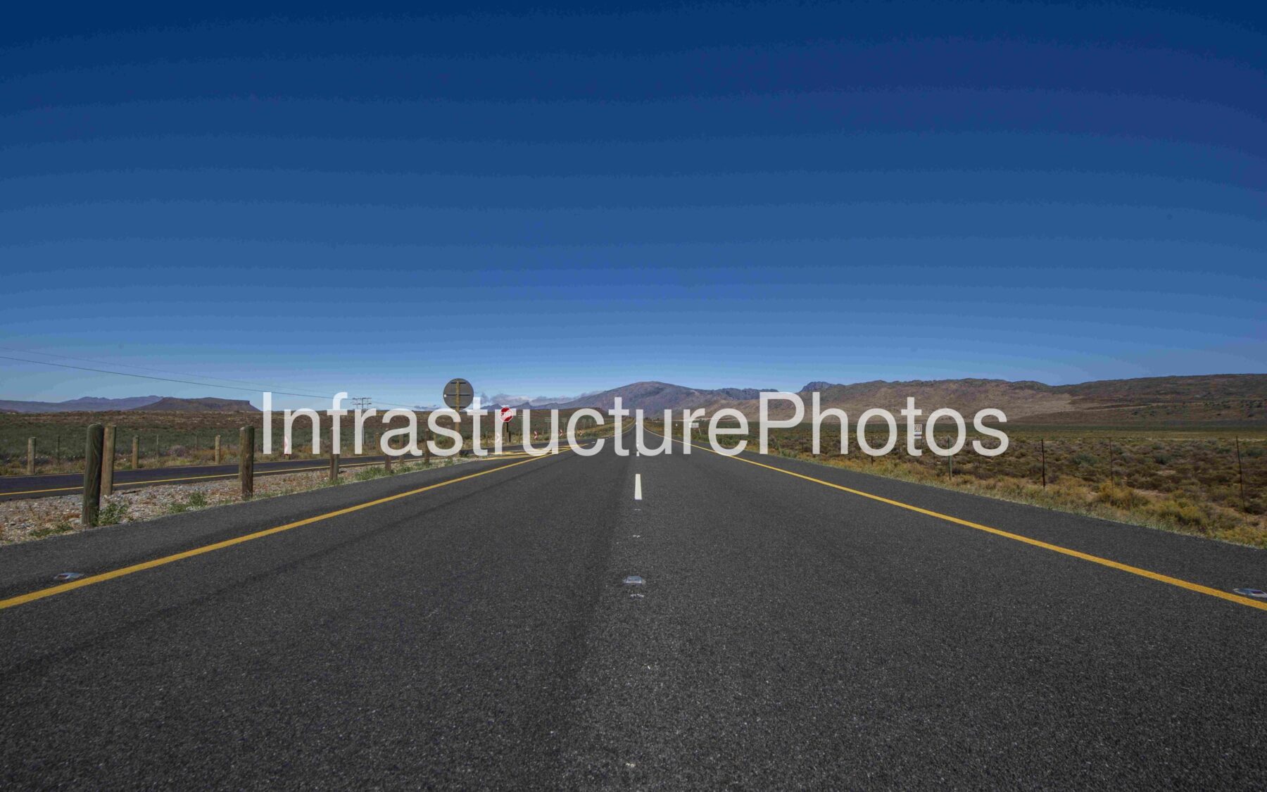 Western-Cape_20141225_1025_01-scaled-preview Infrastructure photo preview - watermarked