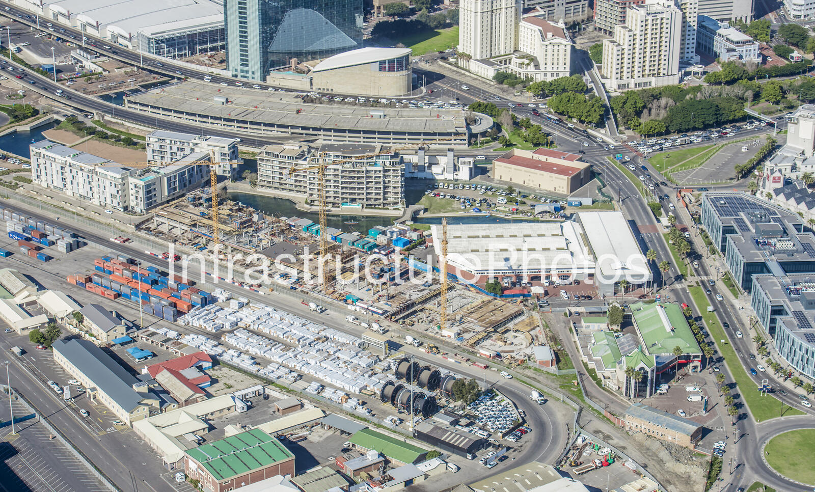 Yacht-Club-_20170729_1138_55-preview-1 Infrastructure photo preview - watermarked