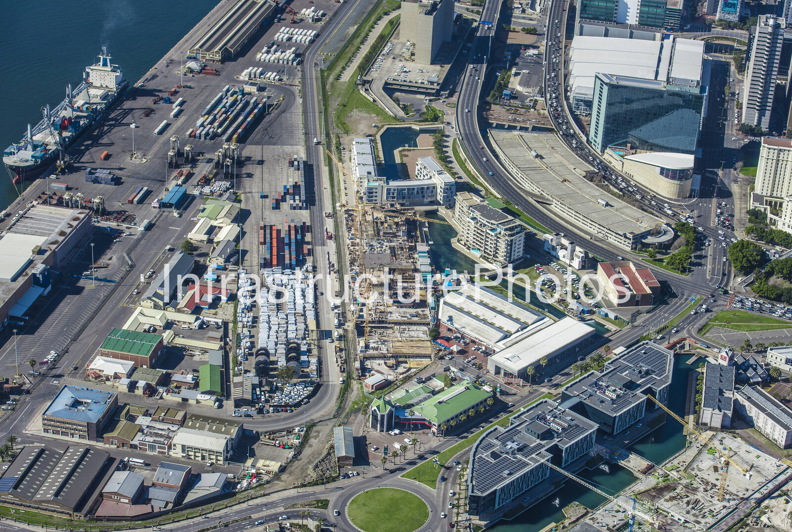 Yacht-Club-_20170729_1143_54-preview-1 Infrastructure photo preview - watermarked