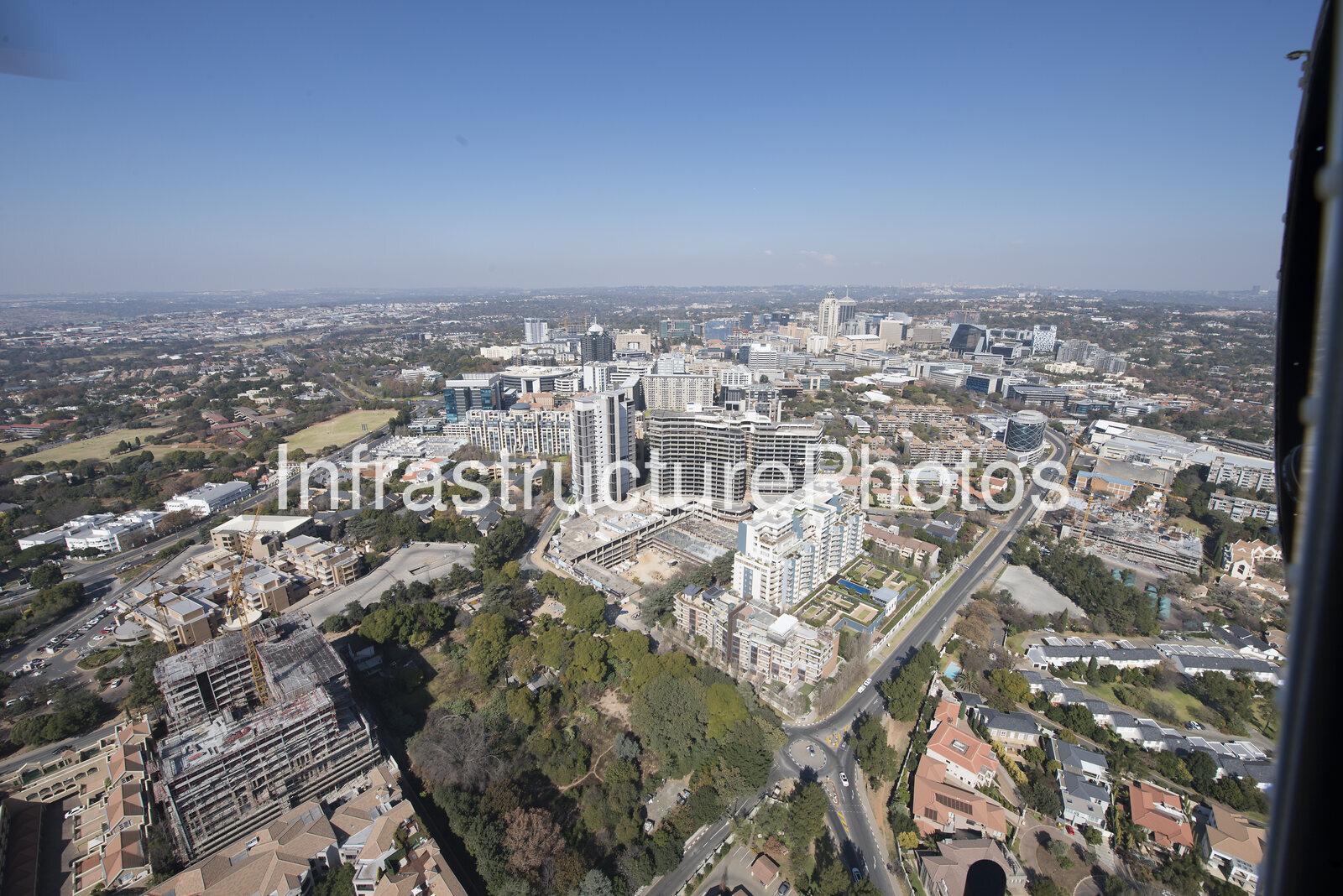 Central-Square-Sandton-_20170611_1243_56-preview-1 Infrastructure photo preview - watermarked
