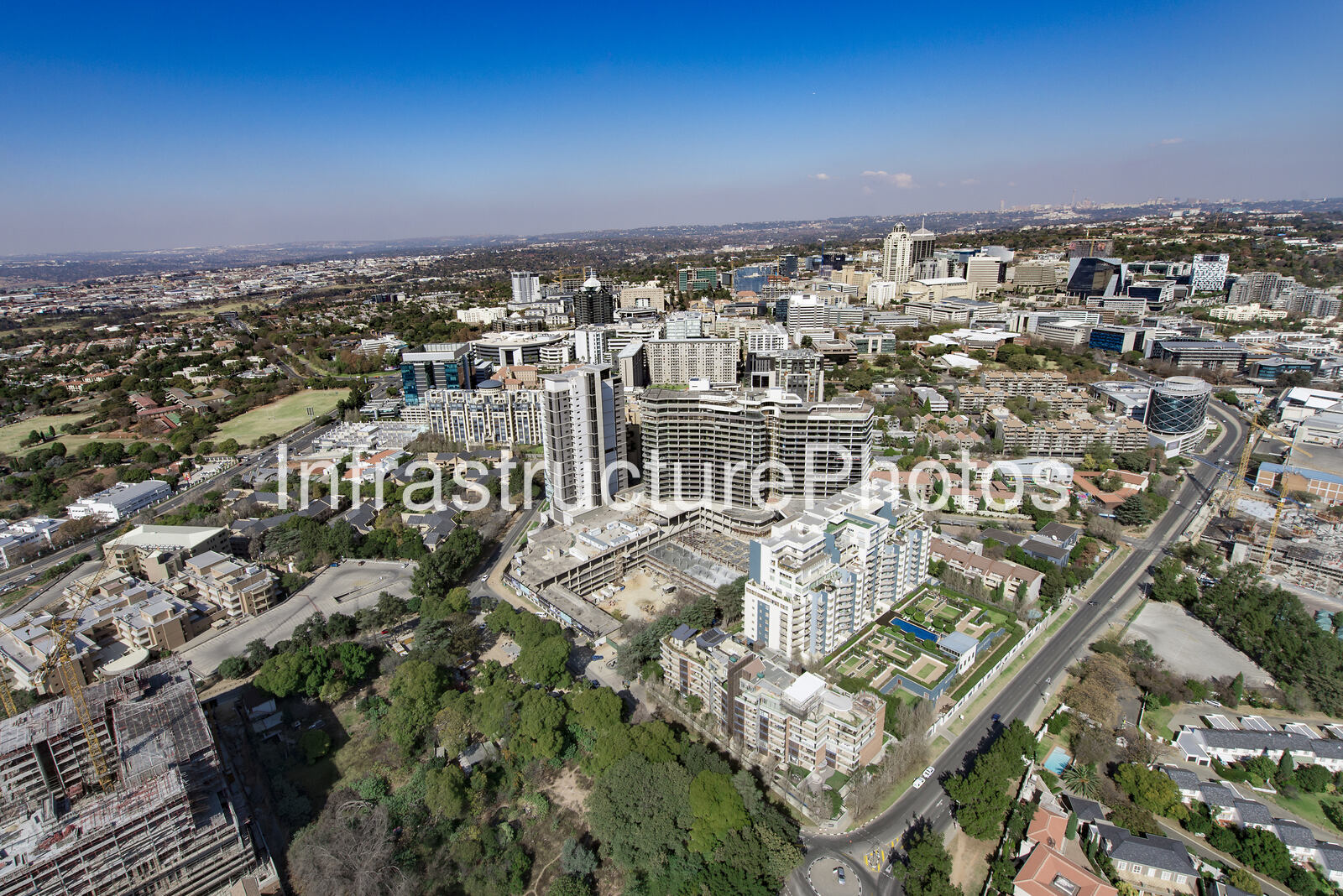 Central-Square-Sandton-_20170611_1243_57-preview-1 Infrastructure photo preview - watermarked