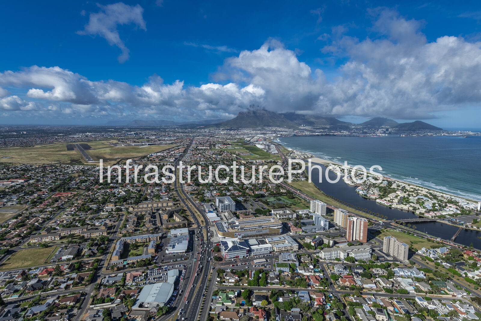 Centre-Point-Shopping-Centre_20181015_0837_03-preview-1 Infrastructure photo preview - watermarked