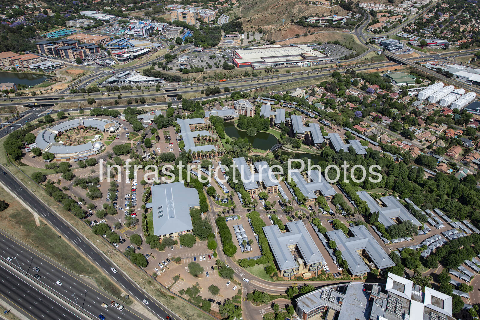 Constantia-Office-Park_20181026_0923_42-preview-1 Infrastructure photo preview - watermarked