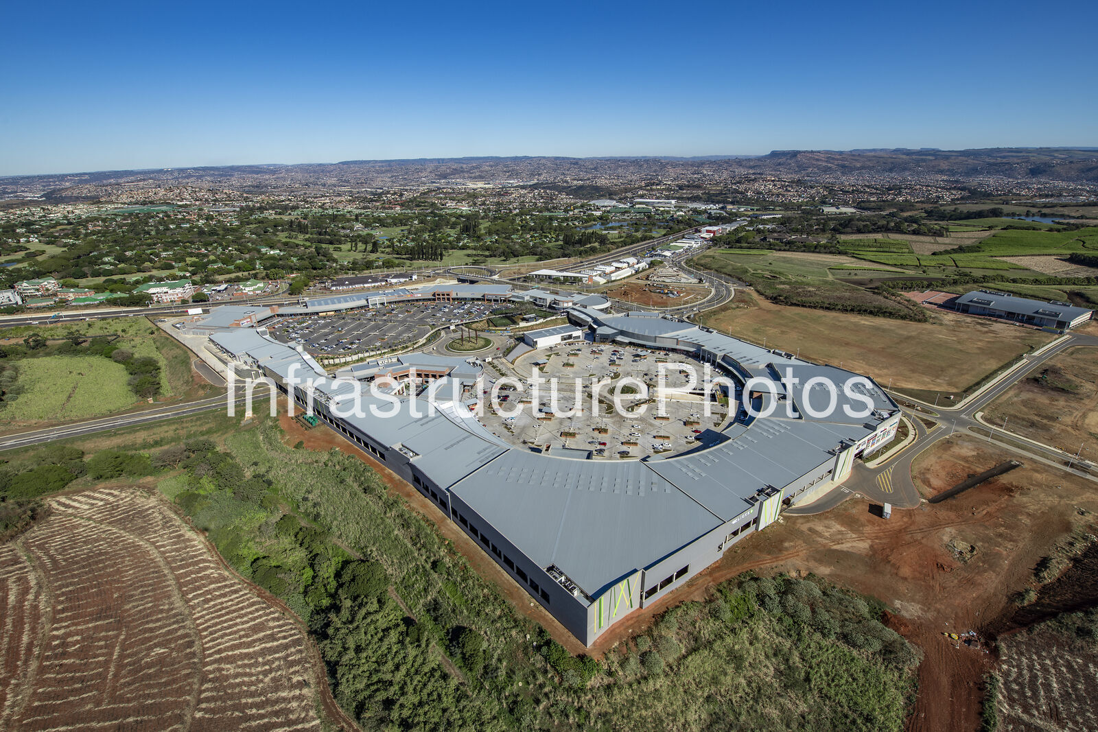Cornubia-Mall_20180811_0932_20-preview-1 Infrastructure photo preview - watermarked