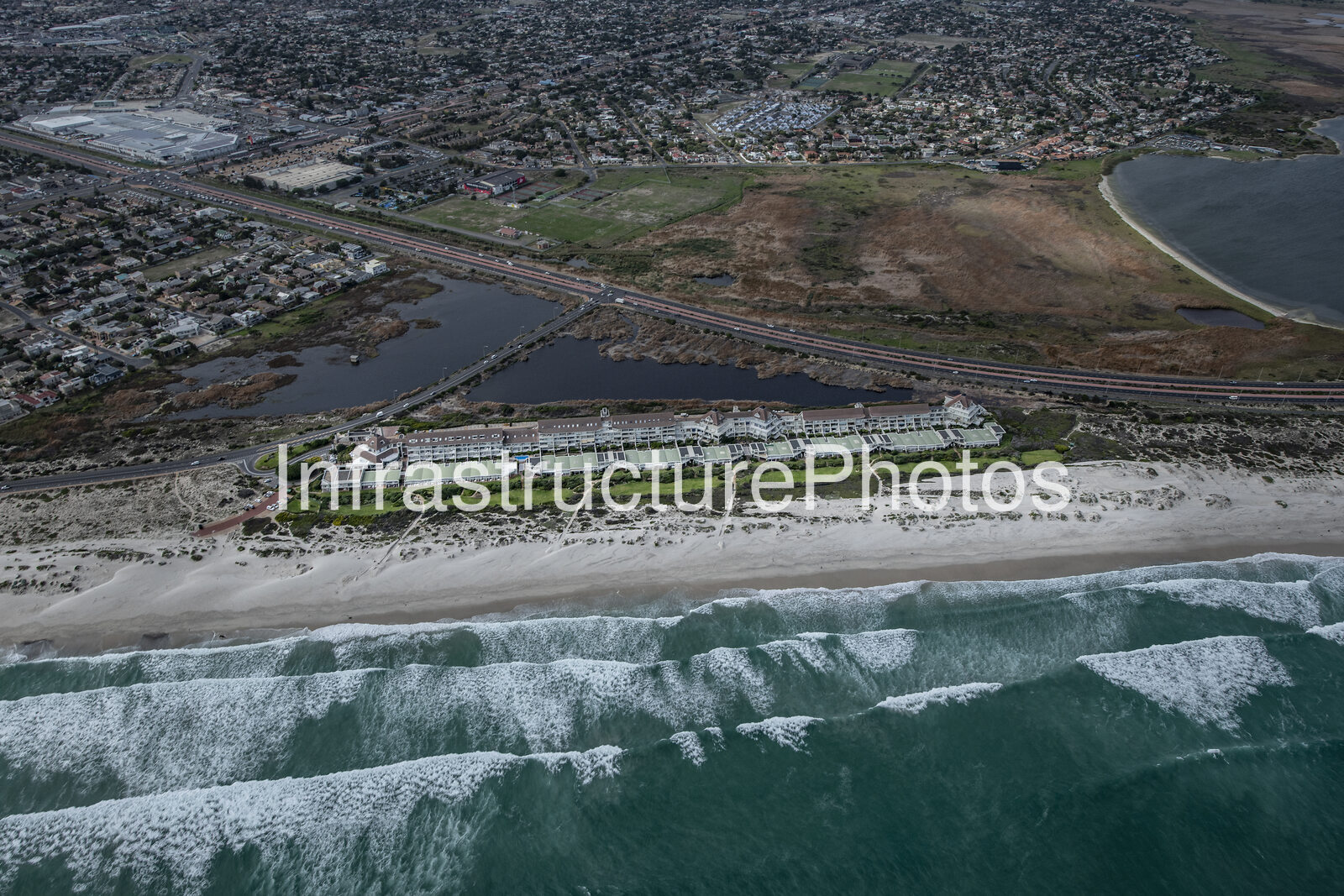 Dolphin-Beach-Hotel_20180526_1351_33-preview-1 Infrastructure photo preview - watermarked