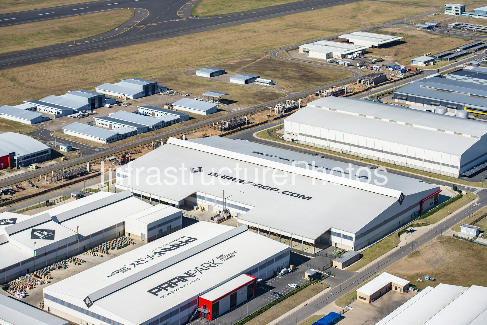 Dube-Trade-Port-PranPark_20180811_0938_27-preview-1 Infrastructure photo preview - watermarked