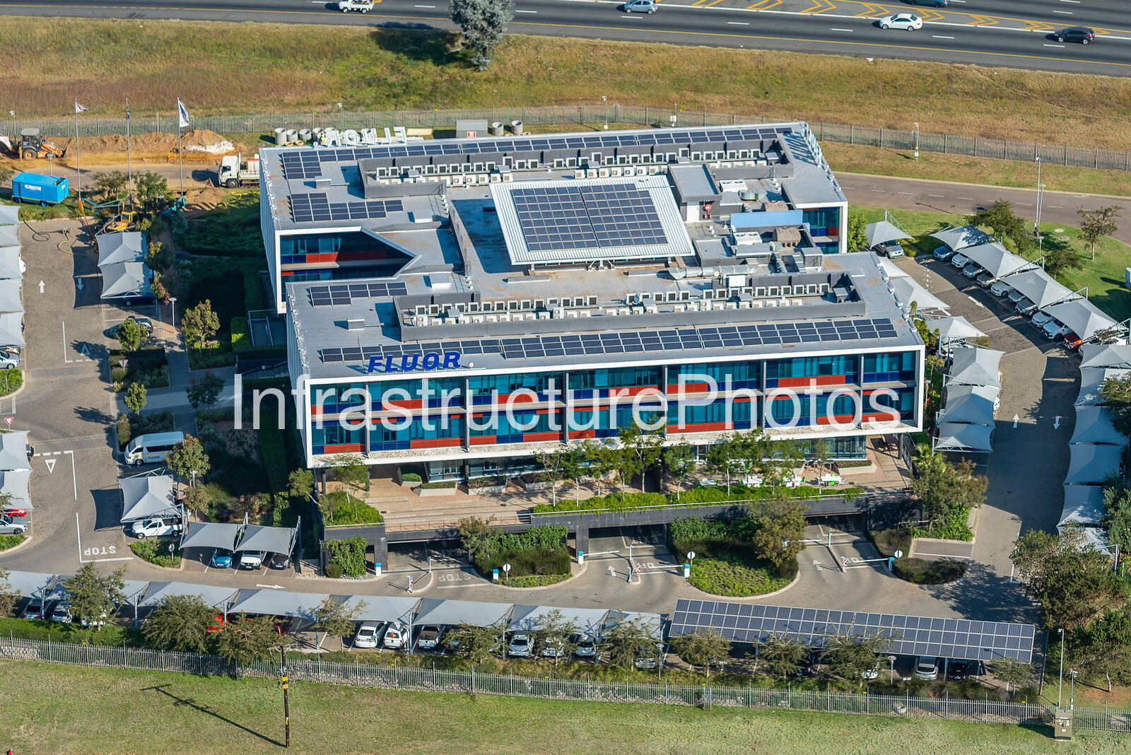 Fluor_190531_1428-2-preview-1 Infrastructure photo preview - watermarked
