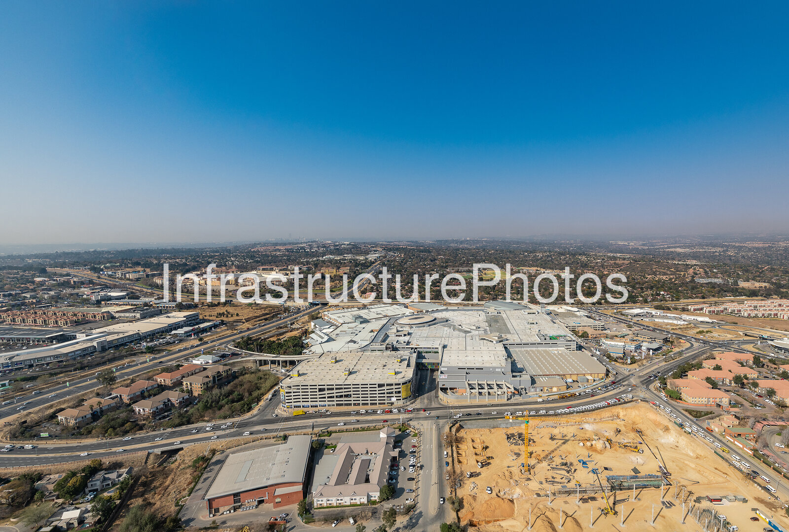 Fourways-Mall_190808_0941-2-preview-1 Infrastructure photo preview - watermarked