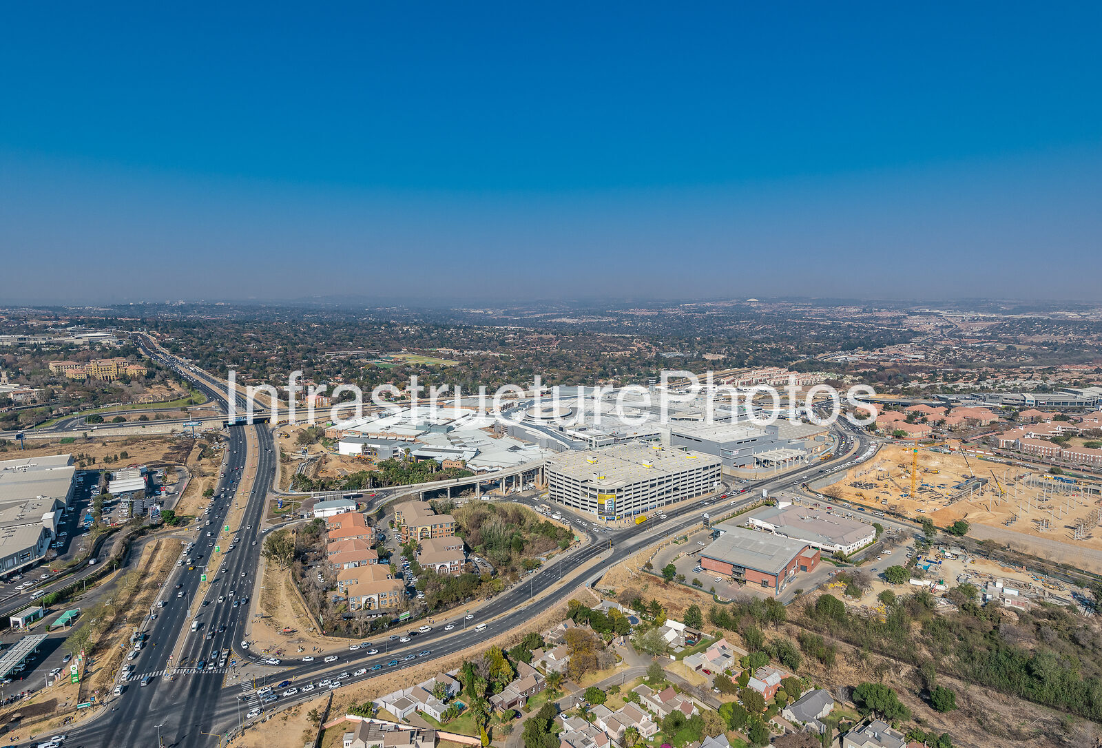 Fourways-Mall_190808_0941-preview-1 Infrastructure photo preview - watermarked
