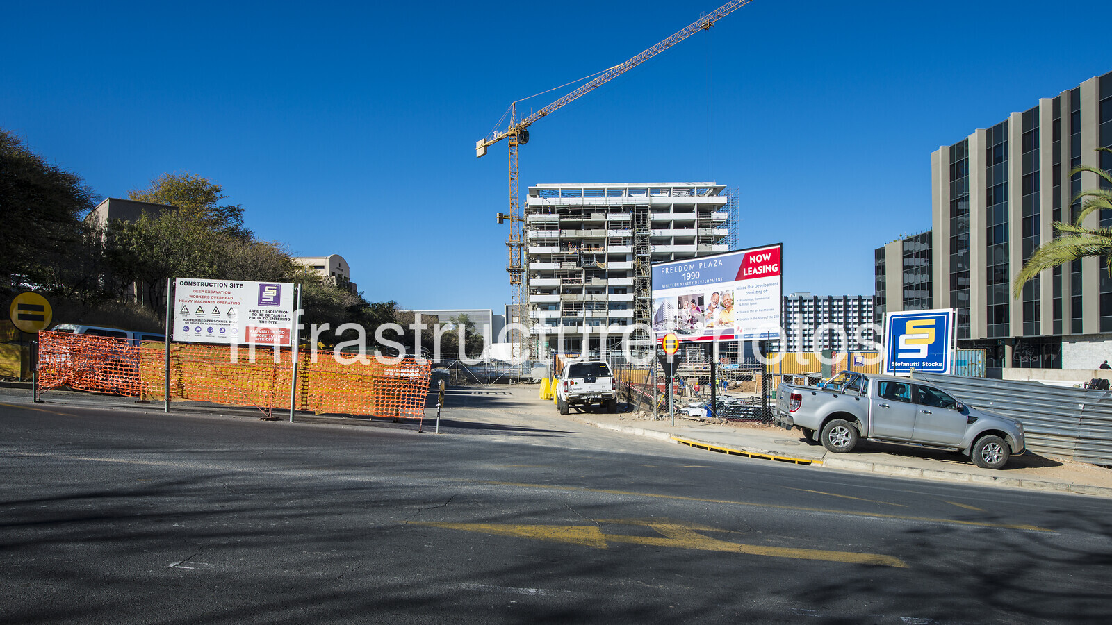 Freedom-Plaza_171026_10_49_28-preview-1 Infrastructure photo preview - watermarked