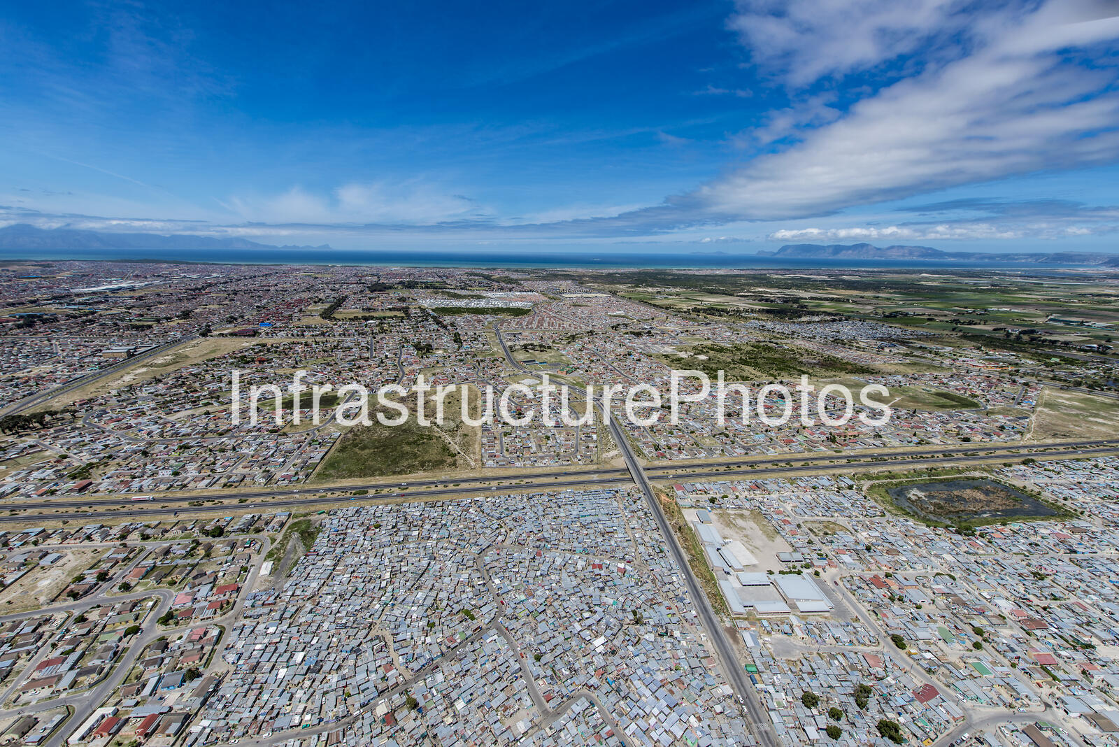 Gugulethu-_20161029_1145_47-preview-1 Infrastructure photo preview - watermarked