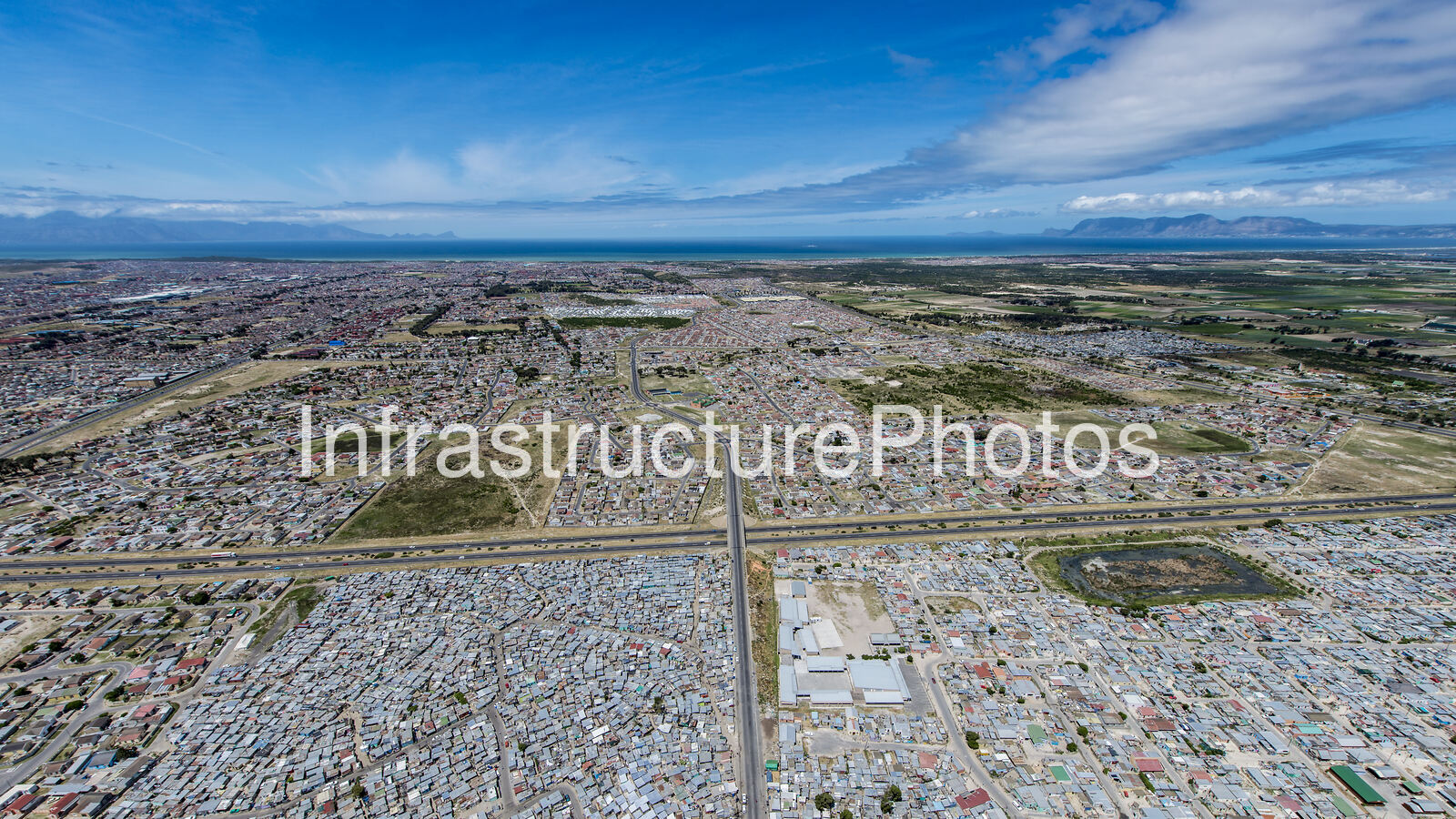 Gugulethu-_20161029_1145_50-preview-1 Infrastructure photo preview - watermarked