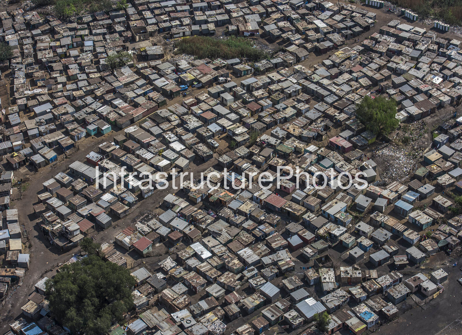 Informal-Settlements_170917_11_08_01-preview-1 Infrastructure photo preview - watermarked