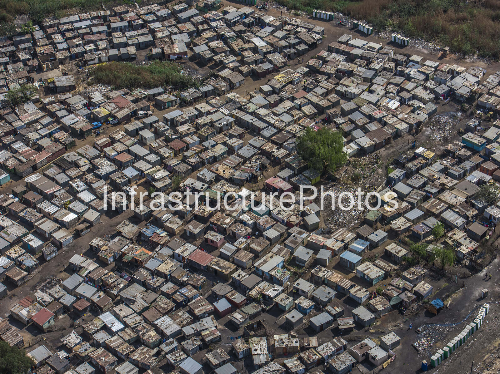 Informal-Settlements_170917_11_08_02-preview-1 Infrastructure photo preview - watermarked
