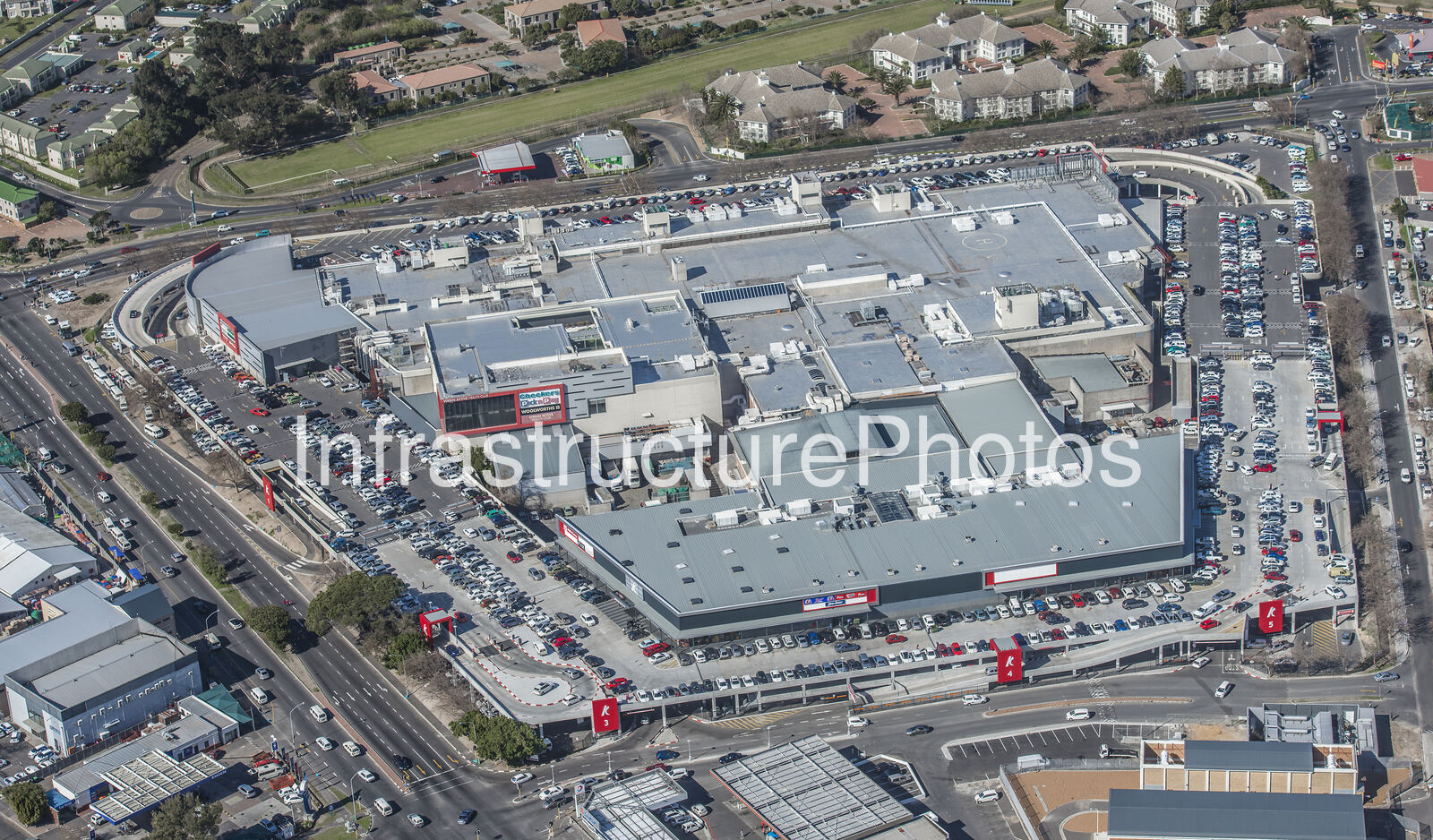 Kenilworth-Centre-_20170729_1200_49-preview-1 Infrastructure photo preview - watermarked