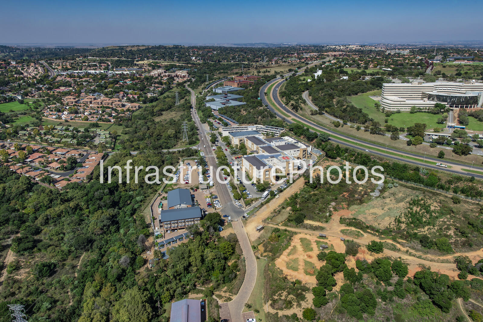 Kloof-Medi-Clinic-Hospital_20180426_1105_01-preview-1 Infrastructure photo preview - watermarked