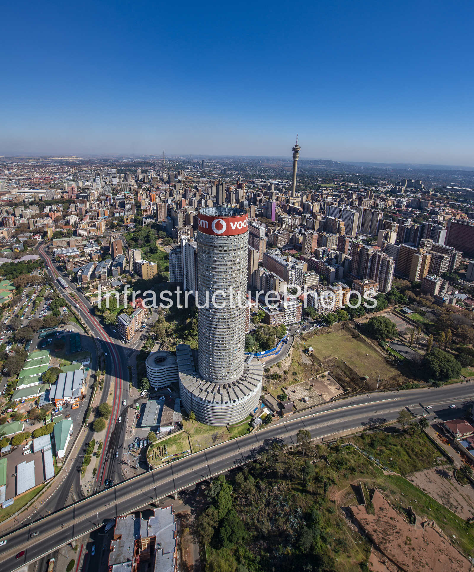 Ponte-Towers_20180510_1019_46-preview-1 Infrastructure photo preview - watermarked