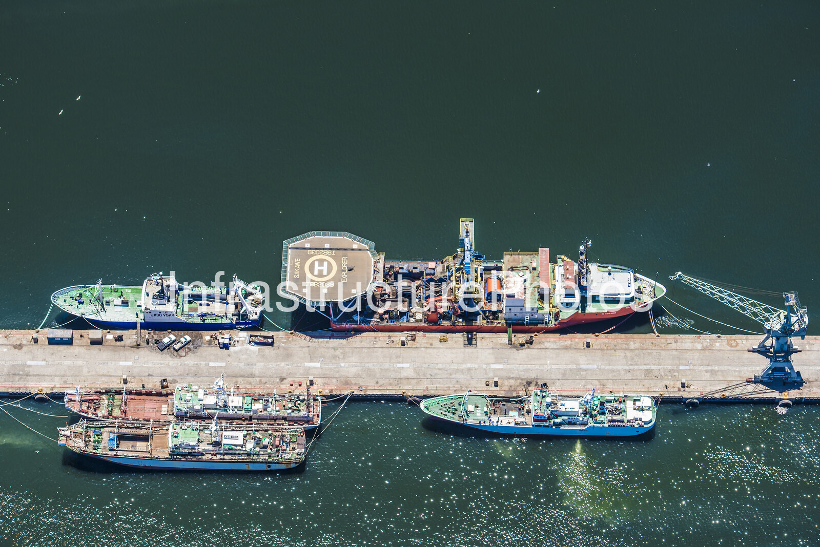 Ports-Infrastructure-_20161126_1203_17-preview-1 Infrastructure photo preview - watermarked