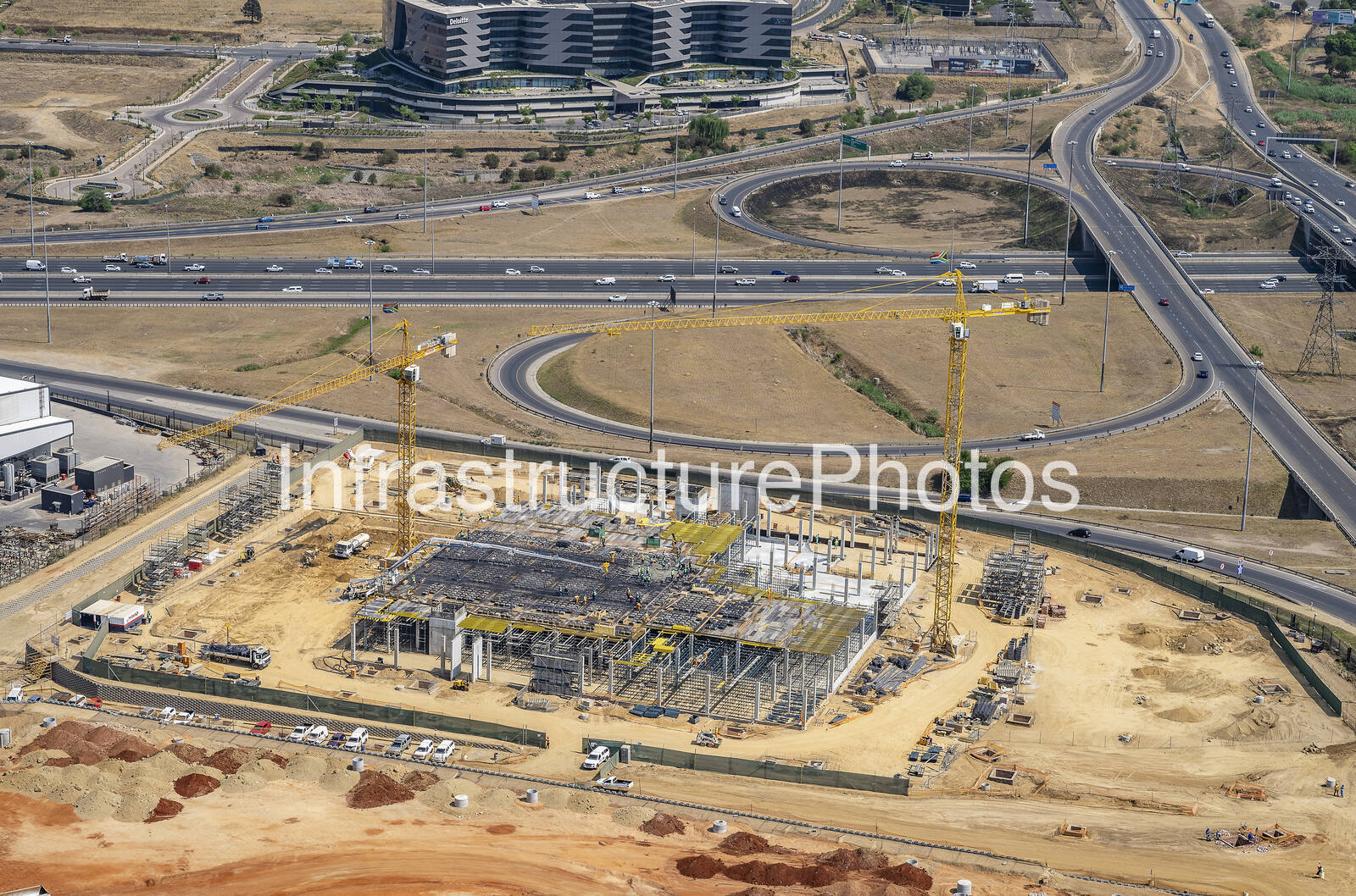 Vantage-Data-Centre_210927_1017-preview-1 Infrastructure photo preview - watermarked