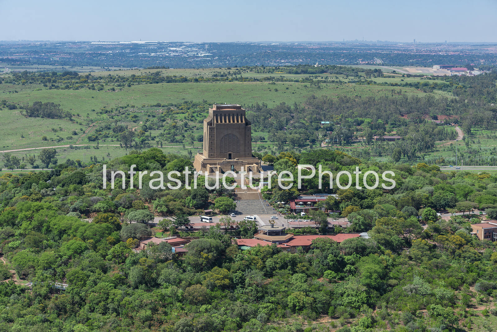 Voortrekker-Monument_190112_0940_001-preview-1 Infrastructure photo preview - watermarked