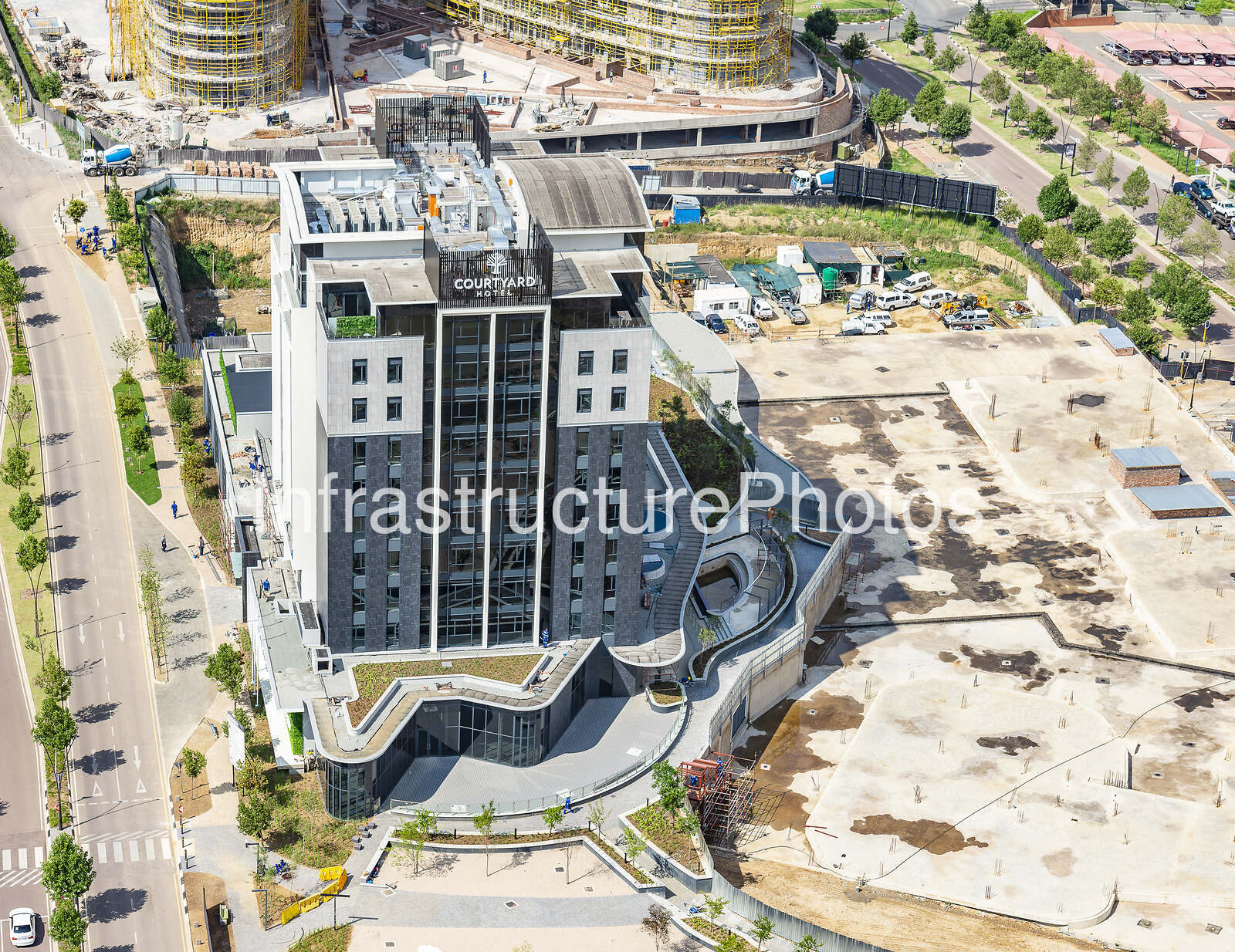 Waterfall-Courtyard-Hotel_210114_0914-2-preview-1 Infrastructure photo preview - watermarked
