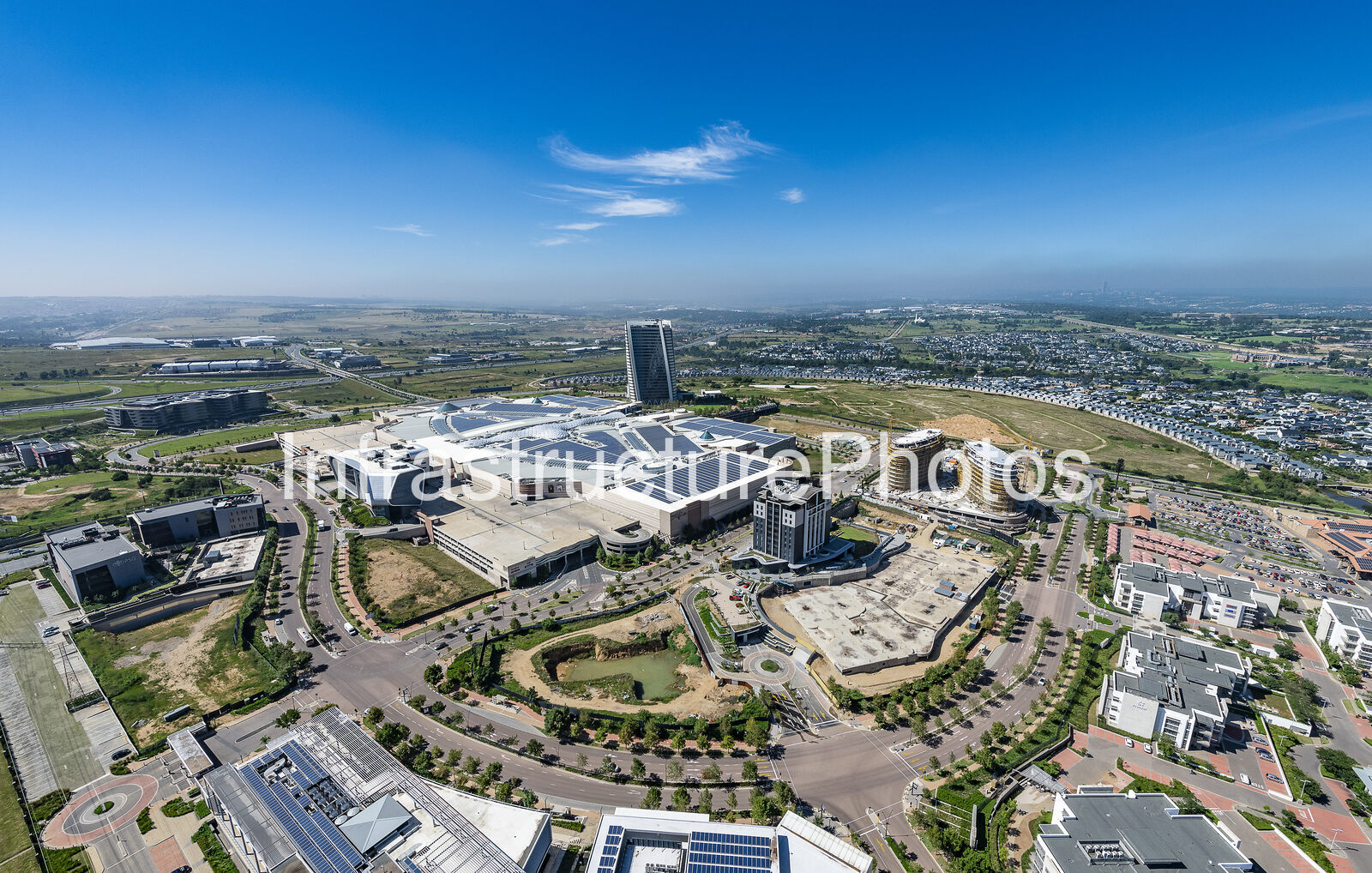 Waterfall-Courtyard-Hotel_210217_0933-preview-1 Infrastructure photo preview - watermarked