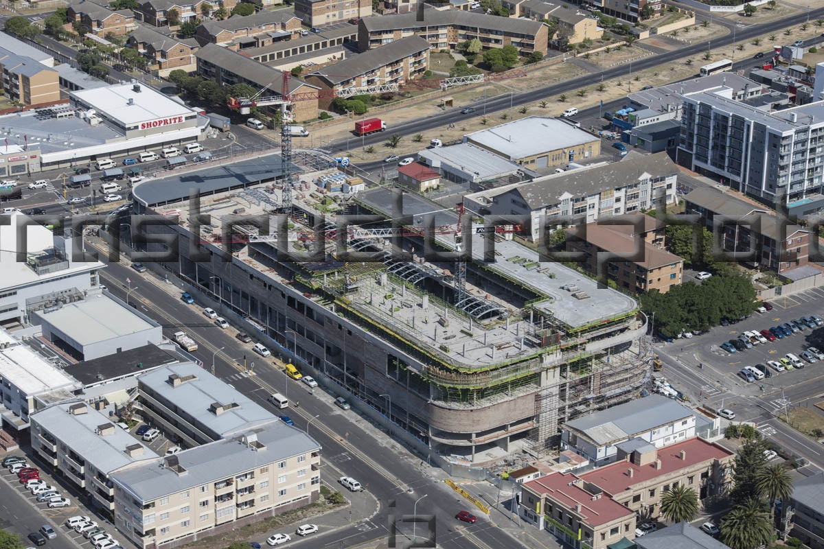 Centre Point Shopping Centre, Milnerton