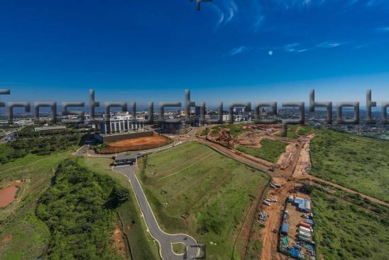 Ridgeside is an estimated 140 hectare four precinct development that is part of uMhlanga Ridge being developed by Tongaat Hulett.